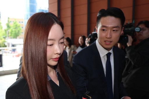‘<b>양정원</b> 사기’ <b>무마</b>해주고 룸살롱 접대…강남서 <b>경찰</b> 구속기소