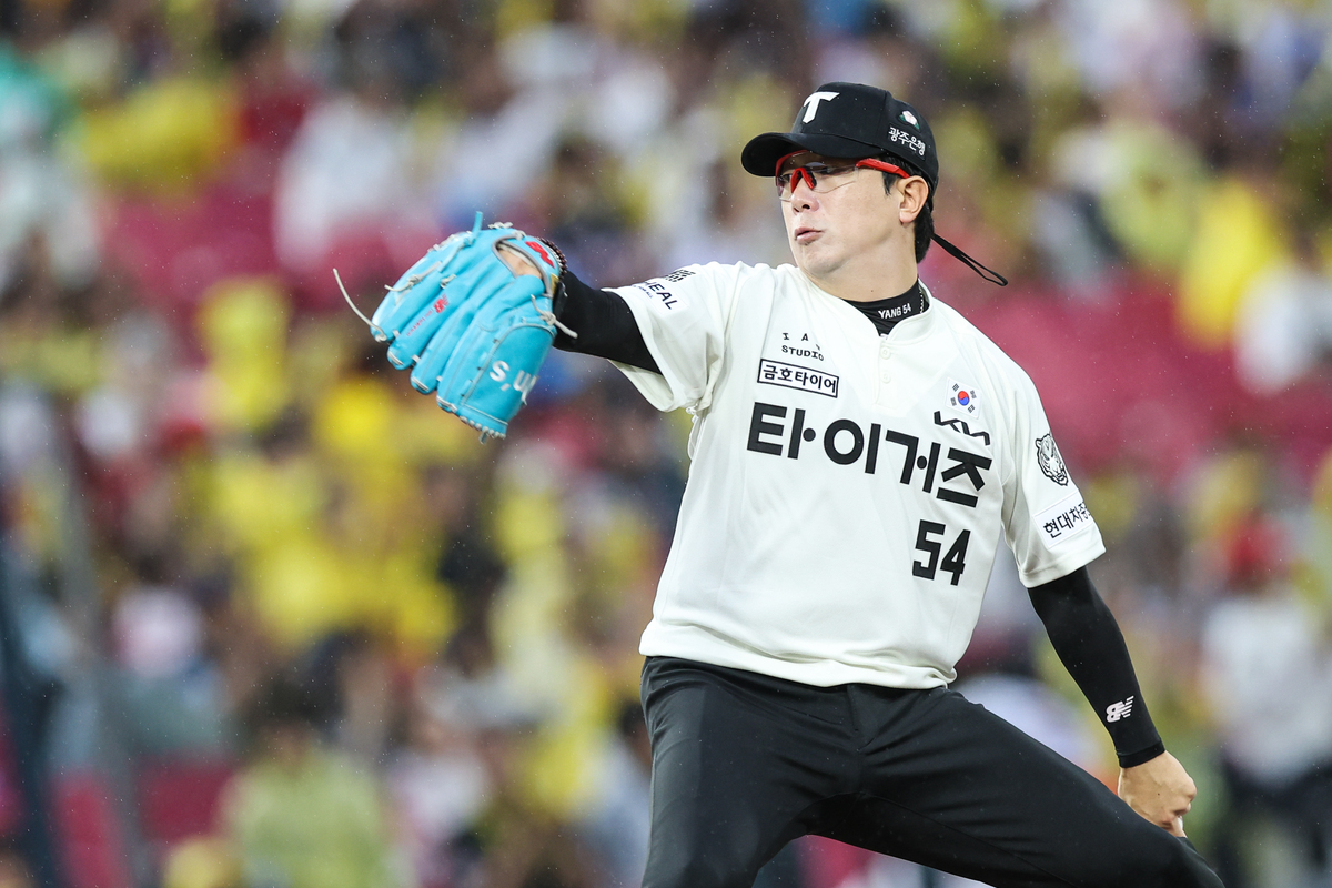 대투수 <b>양현종</b>, 역대 2번째 13시즌 연속 <b>100이닝</b> 도전