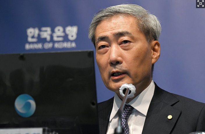 [사설] 두 달 연속 금리 인상, 엇박자 재정 정책 지양해야