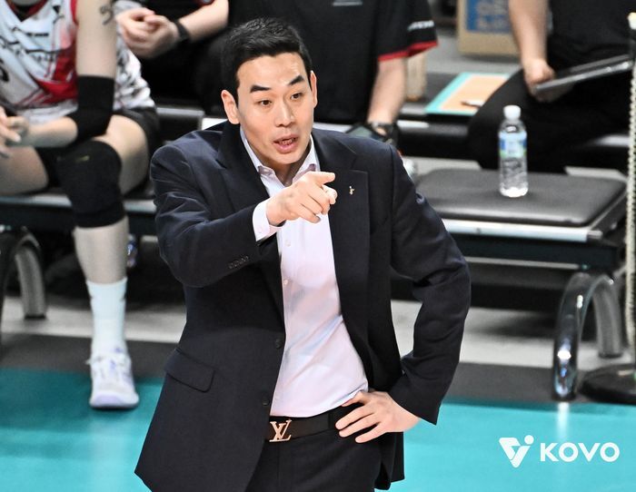 <b>고희진</b> 정관장 <b>감독</b> 자진 사퇴…1월 선수단 회식 사건 책임