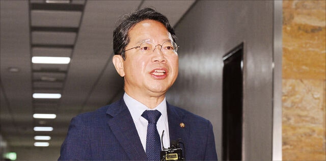 “재판 취소용 개각”vs“정당한 의정활동”… 與野 김승원 충돌