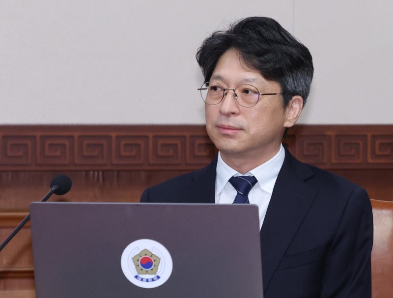 ‘최측근’ 새 국토부 수장… 주택 공급·전월세난 해법 찾을까