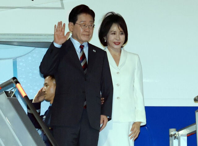 李, 北<b>포로 송환</b> 논쟁에 “안보 해치는 사람이 매국노”