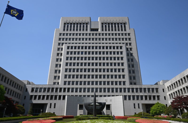 [단독] 비위 공무원 벌금 안 내도 그만? 法 징계부가금 징수율 달랑 1%