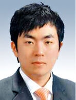 [내일을 열며] 김기춘의 국가유공자증서