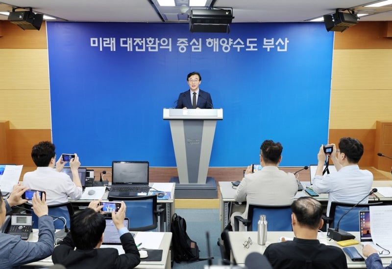 전재수 “G20 정상회의 유치 도전”