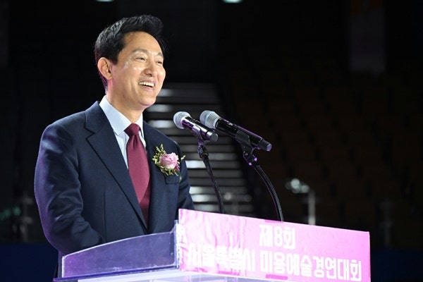 <b>서울시</b>, '<b>명태균</b> 가짜뉴스 해명' 기자 단톡방 한 시간 만에 폐쇄한 이유