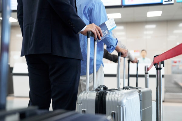 "상속세 탓에 부자 2400명 한국 떠나" 조선닷컴·뉴시스, '주의' 제재 관련 대표 이미지