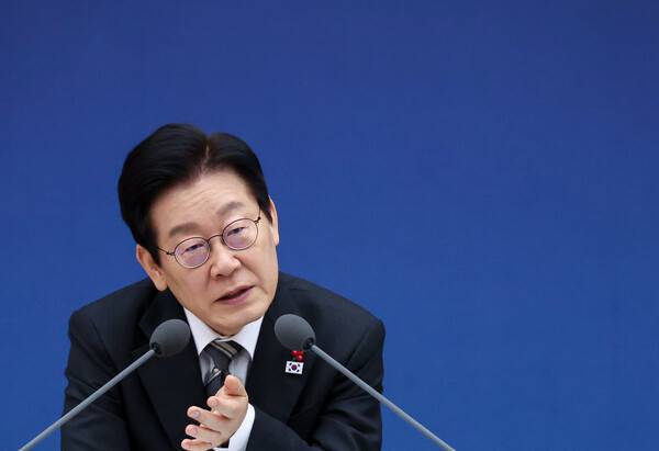 ▲ 이재명 대통령이 2025년 12월12일 과학기술정보통신부·개인정보보호위원회 업무보고에서 발언하는 모습.ⓒ연합뉴스