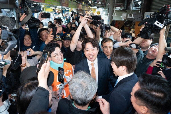개혁신당 후보 '테러자작극' 의혹 수사에 개혁신당 "당 역시 피해당사자"