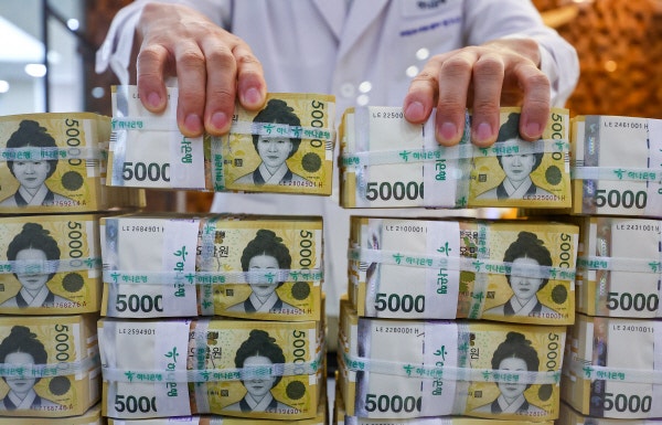1만 700원으로 오른 최저임금 두고 언론들이 싸우는 진짜 이유