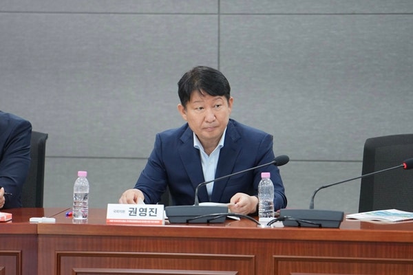 정점식, '<b>권영진 멱살잡이</b>'에 "개인 일 아닌 국민의힘 문제"