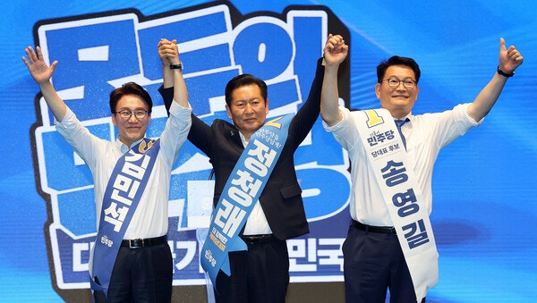 [속보] 김민석 "충청도 너무 감사… <b>정청래 고향</b>이라 밀릴 수 있다고 생...