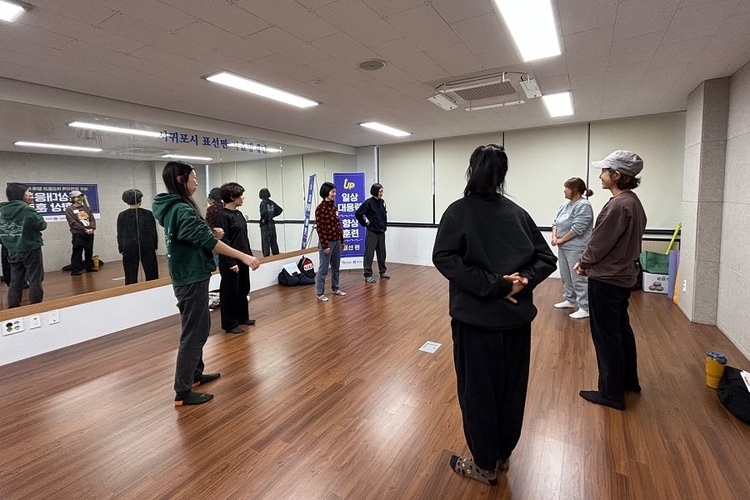 A session on understanding gender-based violence at the Training to Improve Daily Coping Skills course held in February 