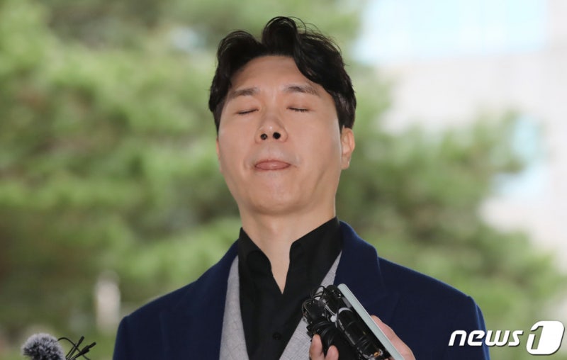 "<b>친형</b> 죄 <b>입증</b>됐다" <b>박수홍</b> 또 다른 싸움…유튜버·악플러 고소한다
