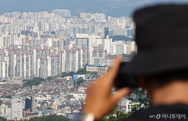 이렇게 바뀔 줄이야…구축 아파트 포기한 '얼죽신' 떨고있는 이유