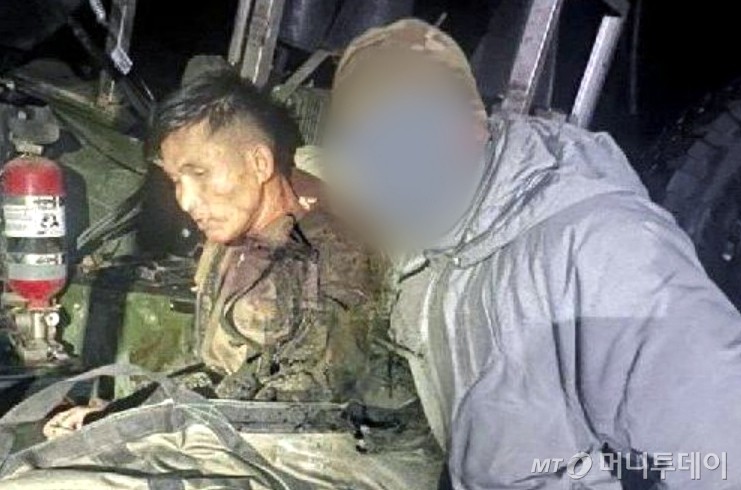 국정원 "<b>우크라</b>, <b>북한군</b> 1명 생포"…귀순 원하면 받아줄까