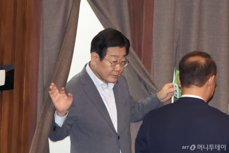 <b>이재명</b>, 해병대 <b>박정훈 대령 무죄</b>에 "진실은 반드시 승리"