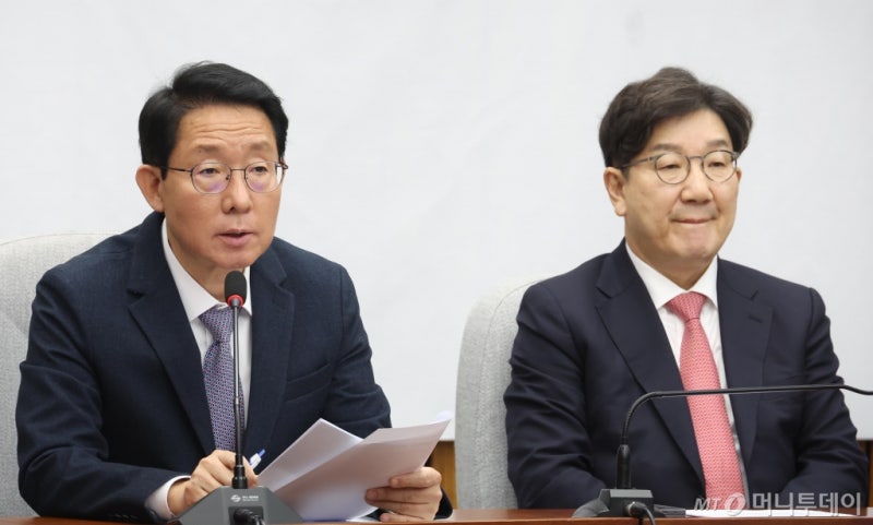 "반도체법 마음대로?" "어깃장 말라" 與野신경전, 국정<b>협의체</b> '불투명'