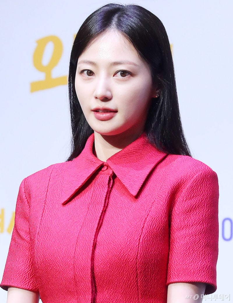 '<b>학폭</b> 논란' <b>송하윤</b>, 이름도 없네…'<b>찌질의 역사</b>' 티저 <b>통편집</b>
