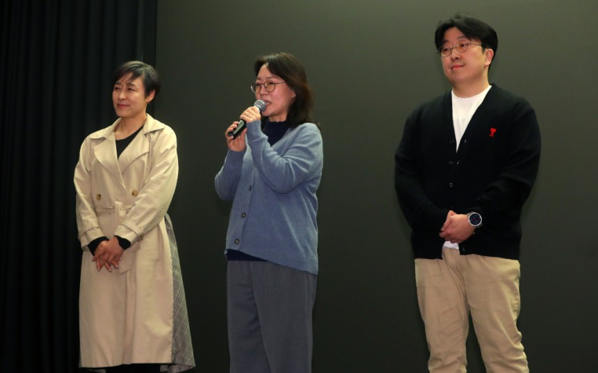 언더피프틴 포스터