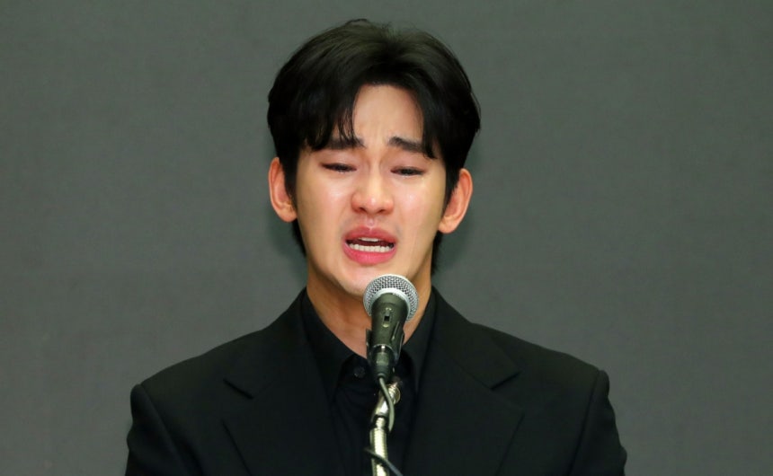 배우 김수현과 고(故) 김새론의 유족 간 진실공방은 법적 다툼으로 넘어가게 됐다. 김수현 측은 유족과 가로세로연구소(이하 가세연) 등을 상대로 민·형사 소송에 나섰고, 분위기로는 처벌 가능성이 높게 점쳐진다.   법