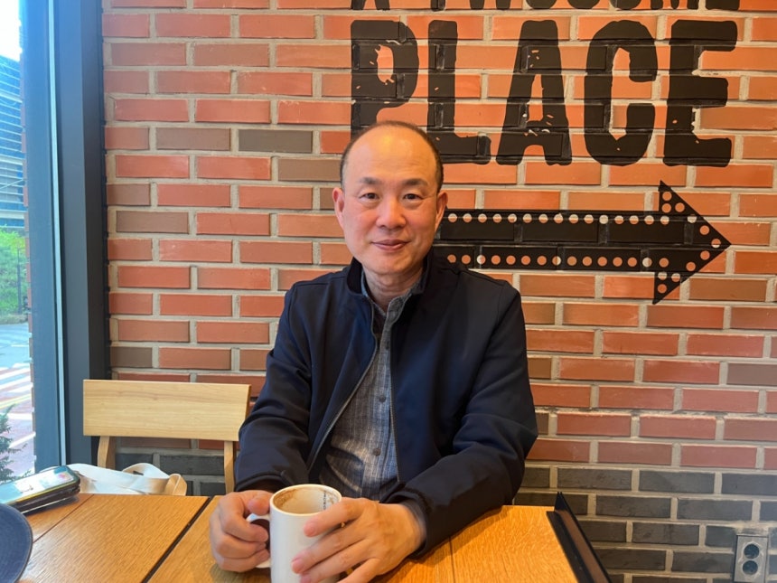 14일 오전 서울 마포구 공덕연 한 카페에서 만난 임완수 메헤리 의대 교수./사진=민수정 기자. 