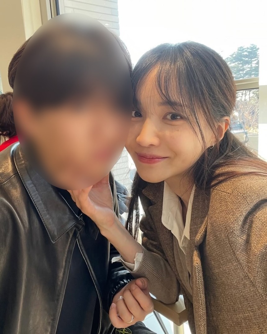 혼전 임신 소식을 전한 서은우가 남자친구를 향해 "아버지로서 책임감 있는 모습을 보여 달라"고 촉구했다./사진=인스타그램 갈무리 