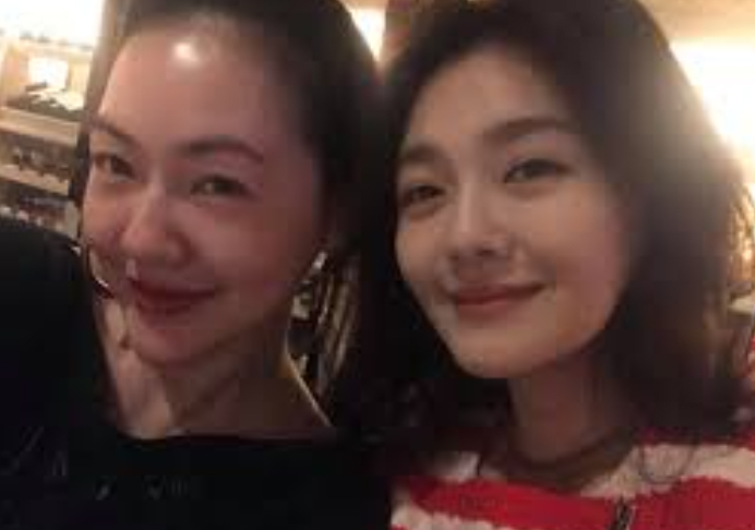 대만 방송인 쉬시디(서희제)가 지난 3월 세상을 떠난 친언니 쉬시위안(서희원)에 대한 그리움을 전했다./사진=페이스북 갈무리