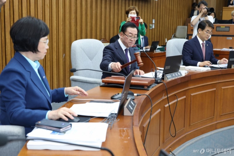 與野 '<b>김민석 청문회</b>' <b>증인</b>·참고인 놓고 신경전...민주당 "흠집내기"