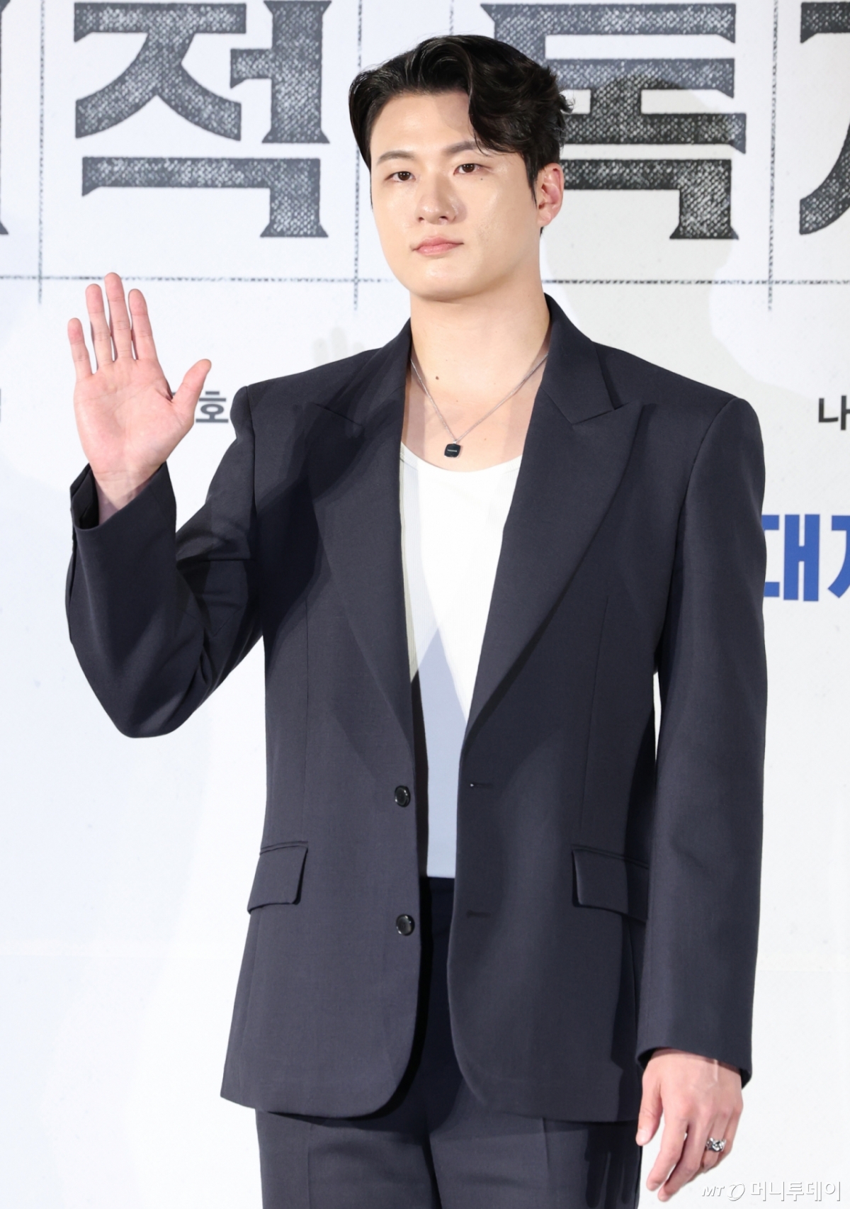 <b>신승호</b>, 군 <b>면제</b> 판정…"4년 전 <b>십자인대 파열</b>로 수술"