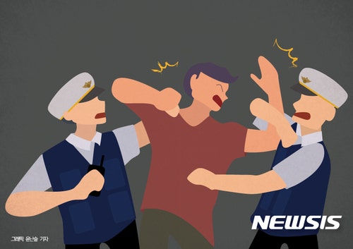 행사장에서 만취해 노상방뇨…제지하던 경호원 뺨 때린 <b>공무원</b>
