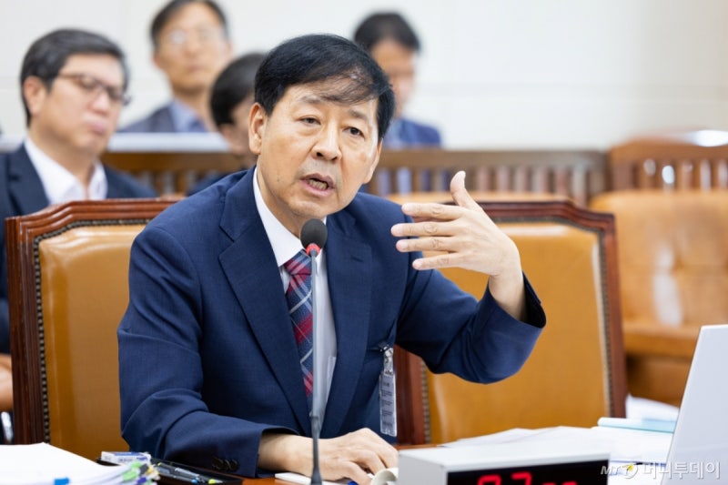 <b>구윤철</b> 경제부총리 후보, <b>농지 투기 의혹</b>에 "영농체험 목적 구매"