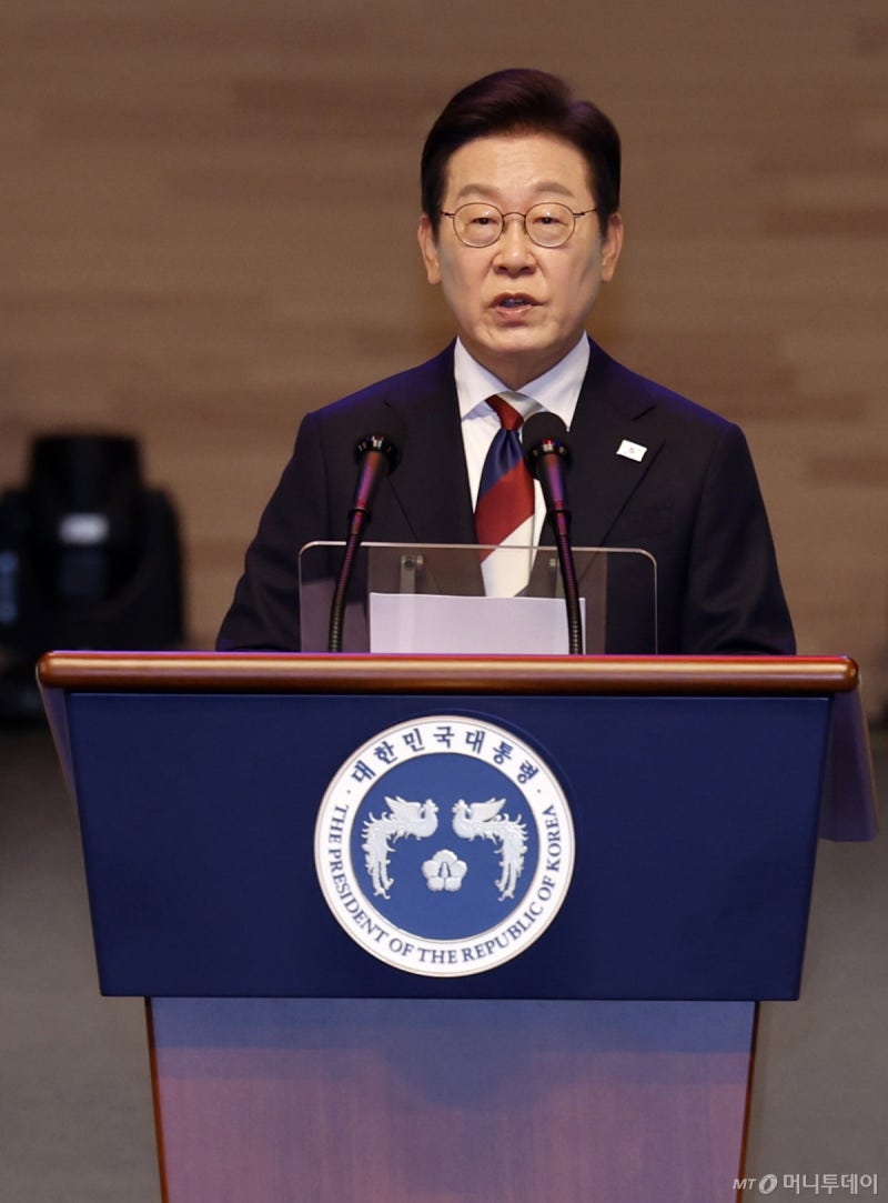 '국민' 26번 외쳤고 '박수' 27번 받아···<b>이재명</b> 대통령 첫 <b>광복절</b> 경...