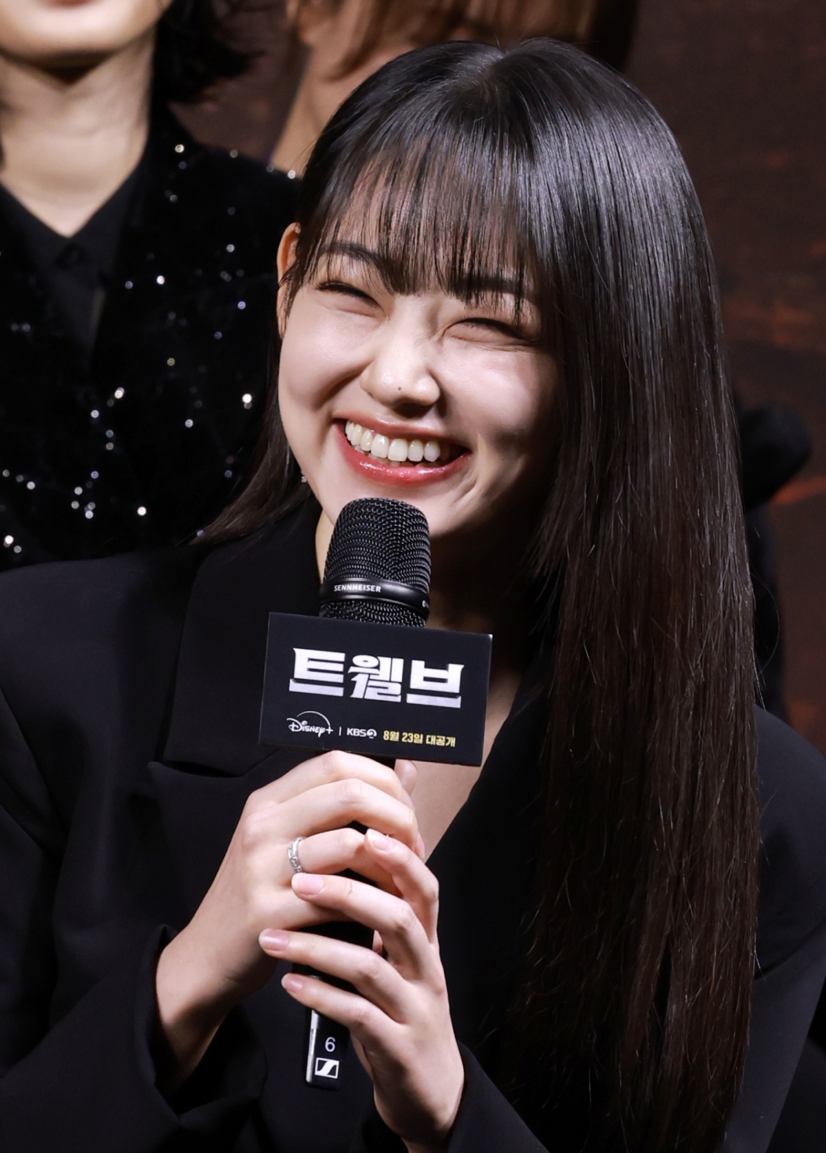 강미나, <b>아이오아이</b> 10주년 <b>재결합 불참</b>…"연기에 집중"