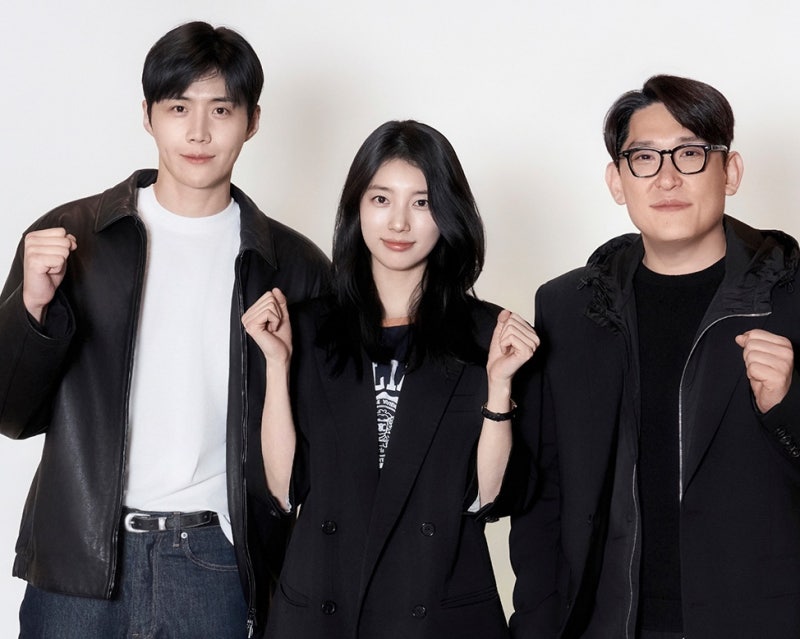 <b>쓰레기</b> 무단 <b>투기</b> 논란 '수지·김선호 주연 <b>현혹</b>' 과태료 100만원