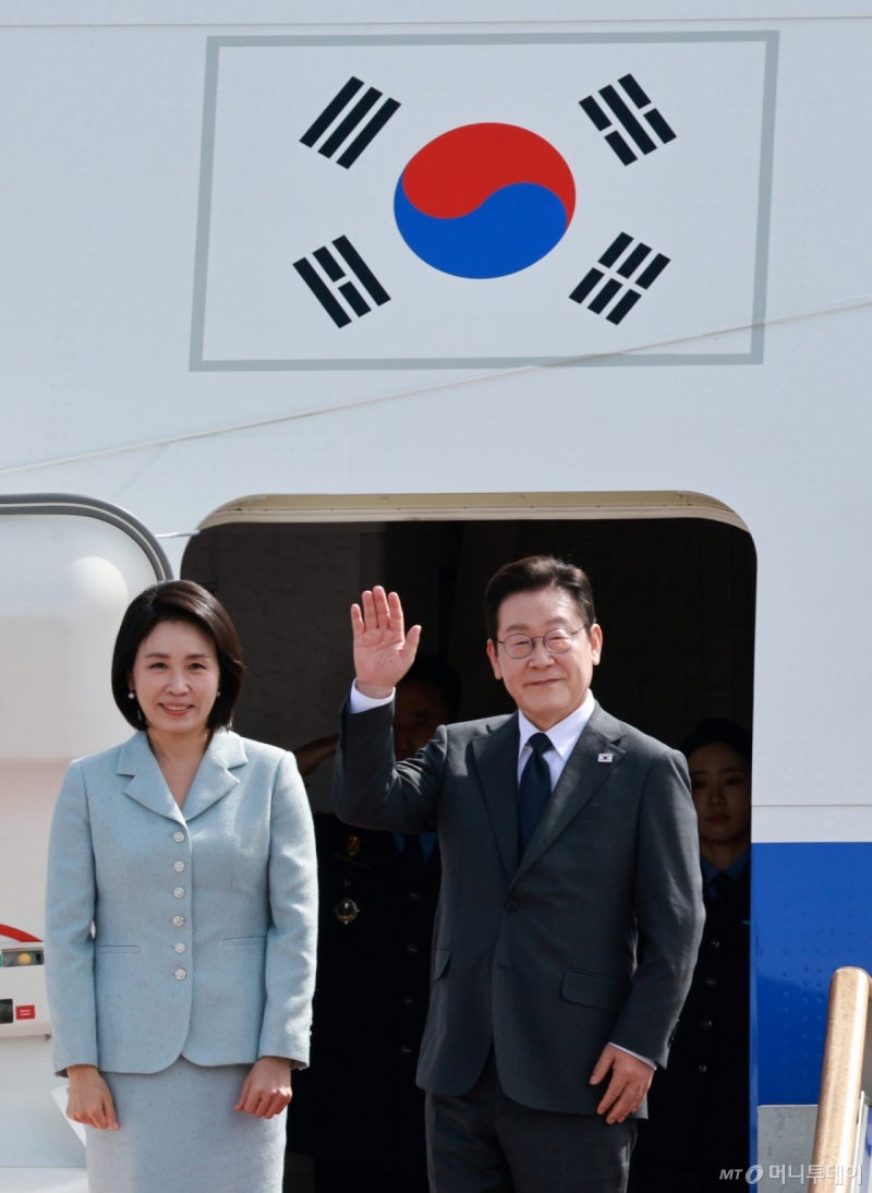 이재명 <b>대통령</b>, 첫 유엔 총회 일정 마치고 오늘 밤 <b>귀국</b>···'5대 장면은...