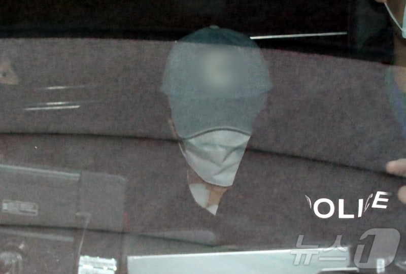 '초등생 살해교사' <b>명재완</b>, <b>무기징역</b>…법원 "영구격리 필요"