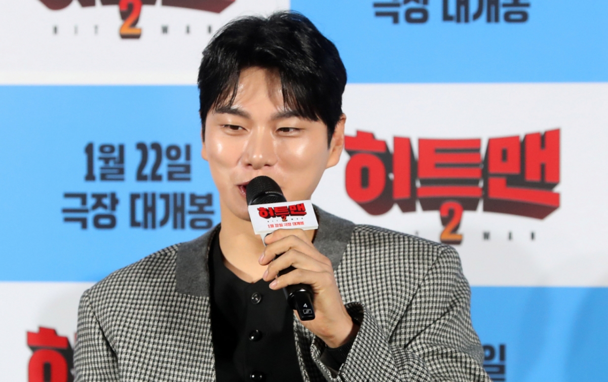<b>이이경</b>, '<b>슈돌</b>' MC도 돌연 <b>하차</b>…'사생활 루머' 후폭풍?