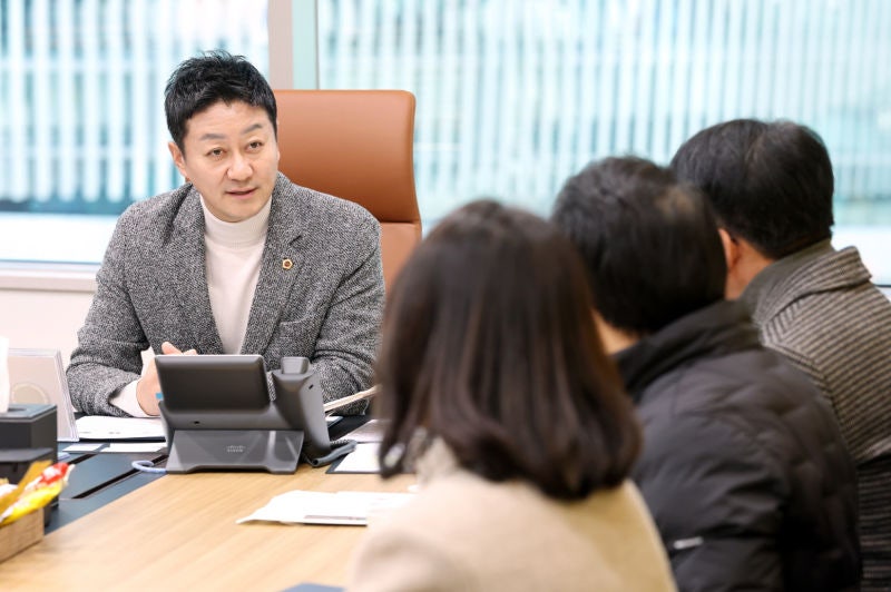 김진경 <b>경기도</b>의장 "<b>복지 예산</b> 삭감 편성 우려…위축 없도록 할 것"