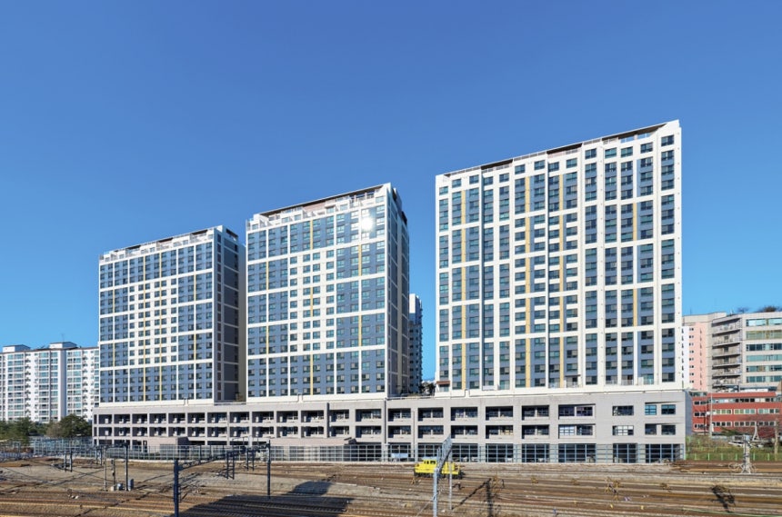  인천광역시 부평구에 위치한 '삼성희망디딤돌 인천센터'의 전경 /사진제공=삼성 