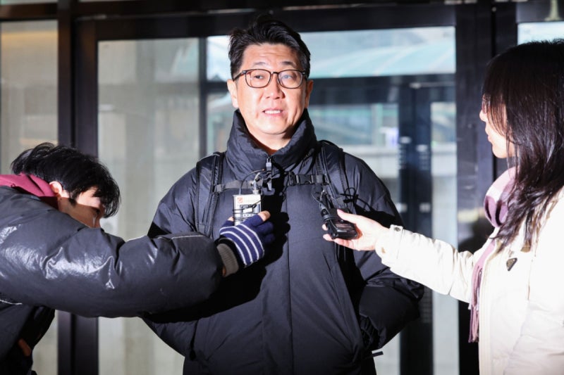문지석 부장검사, '<b>쿠팡</b> 사건 불기소 <b>외압</b>' 특검 조사 2차 출석