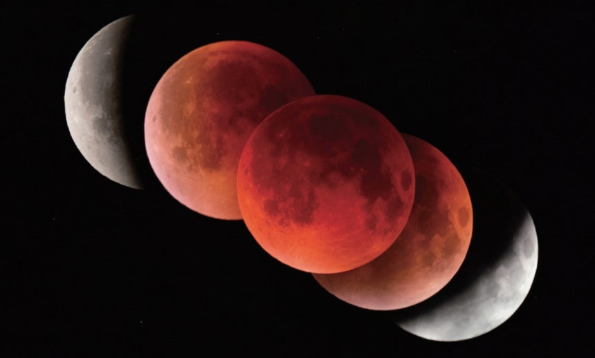 개기월식 모습.전영범 한국천문연구원 전영범 책임연구원이 2025년 9월 8일 촬영한 사진./사진=한국천문연구원