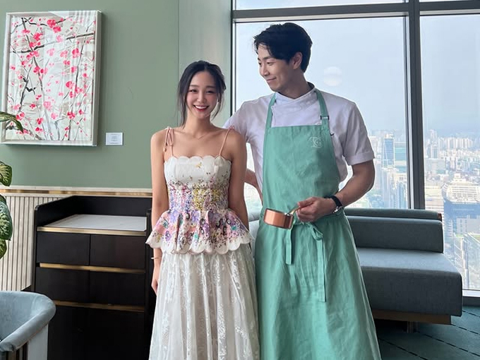 대림그룹 이준용 명예회장의 손녀이자 인플루언서인 이주영씨가 손종원 셰프와 함께 찍은 사진을 공개했다./사진=이주영 인스타그램