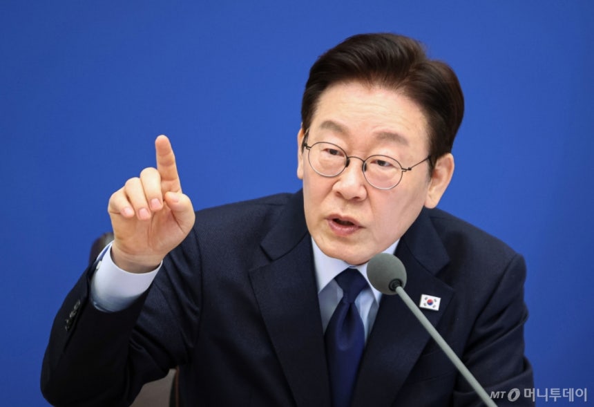 [서울=뉴시스] 최동준 기자 = 이재명 대통령이 10일 청와대에서 열린 국무회의에서 발언하고 있다. (청와대통신사진기자단) 2026.02.10. photocdj@newsis.com /사진=