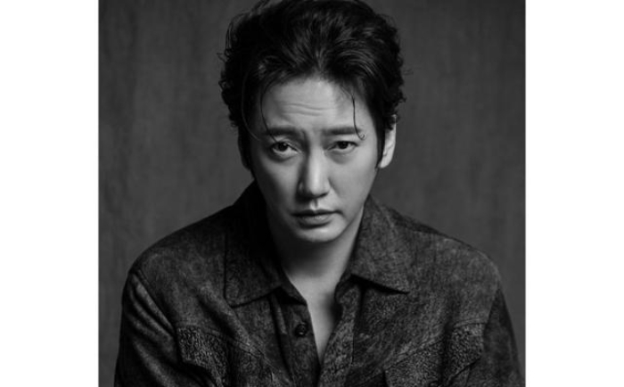 26일 세상을 떠난 배우 이상보에게는 늘 '마약류 불법투약'이라는 꼬리표가 따라다녔다.우울증으로 처방받은 향정신성 약물을 복용한 게 오해를 불러일으킨 것인데,그가 우울증을 앓은 배경에는 안타까운 가정사가 있다.