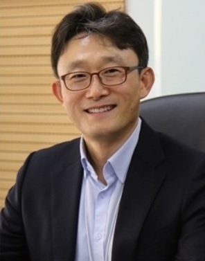 박윤영 전 KT 기업부문 부문장(사장) /사진=KT