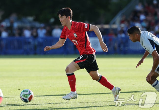 '<b>랭킹</b> 100위' 상대로 고전...홍명보호, 엘살바도르 상대 전반 0-0