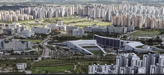 충남도, '발전공기업 통합본사 유치' 팔 걷었다…박수현 지사 <b>국회</b> 찾아