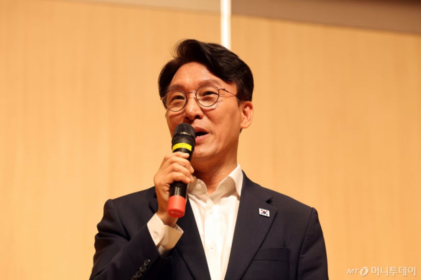 더불어민주당 당권 주자인 김민석 의원이 26일 전남광주통합특별시 북구 광주과학기술원에서 열린 초청 강연회에서 발언을 하고 있다. /사진=뉴스1
